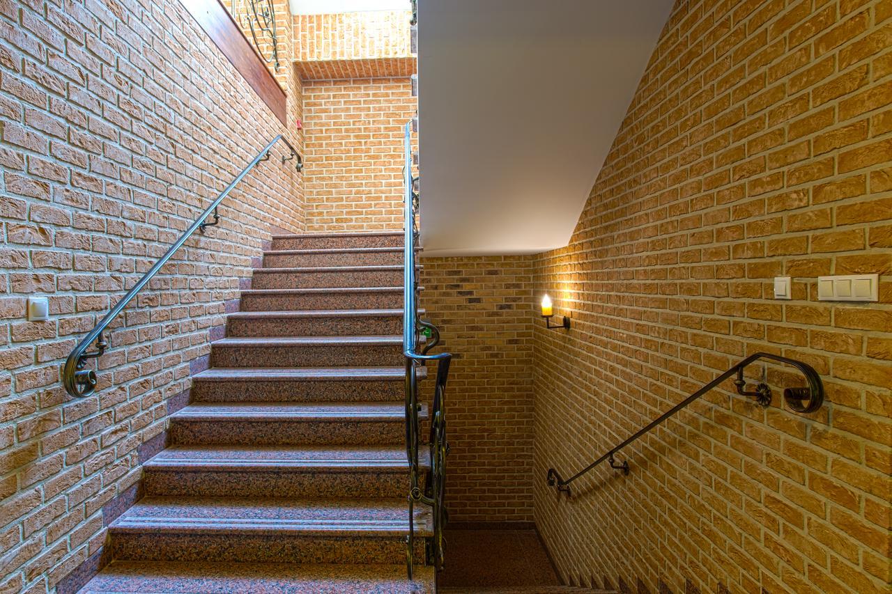 Hotel Roza Kamieniec Wroclawski Luaran gambar
