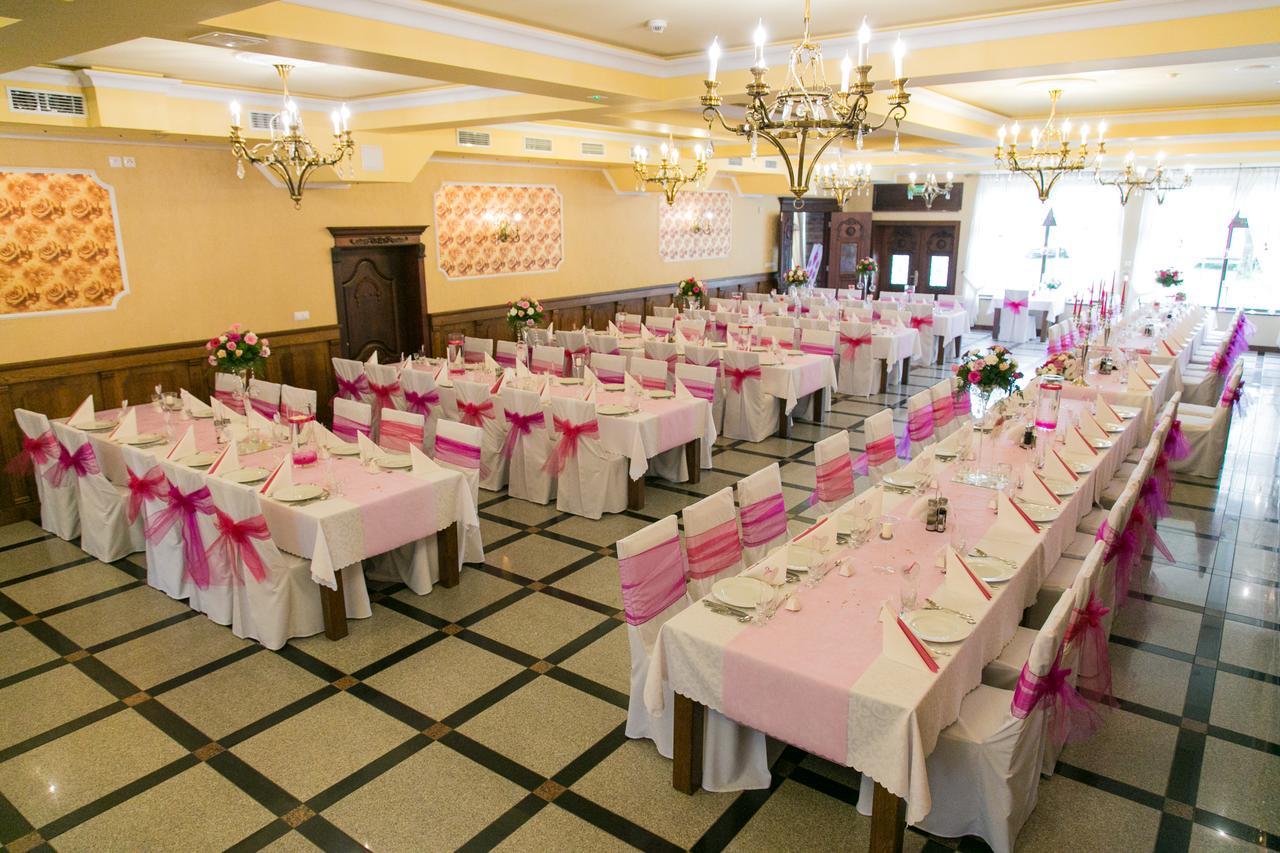Hotel Roza Kamieniec Wroclawski Luaran gambar