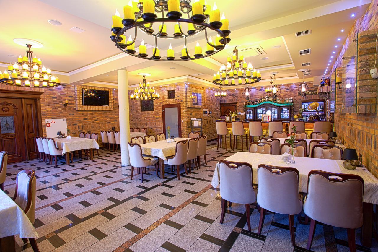 Hotel Roza Kamieniec Wroclawski Luaran gambar